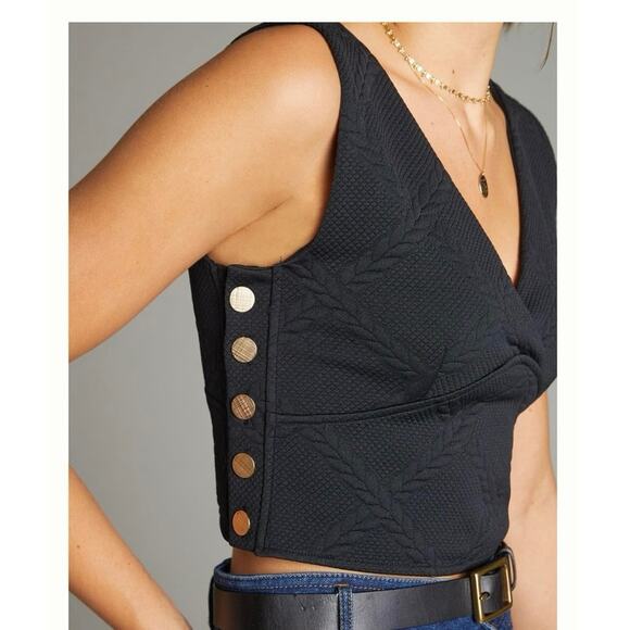 ANTHROPOLOGY Maeve Button-Side Crop Top V-Neck Sleeveless Black Size Small - Picture 2 of 15